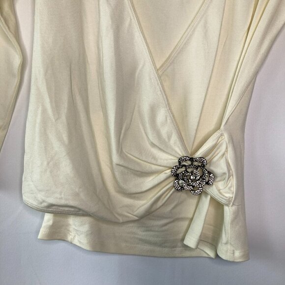 White House Black Market Women's Rhinestone Ornament Detail Wrap Top Size Small - Picture 4 of 9